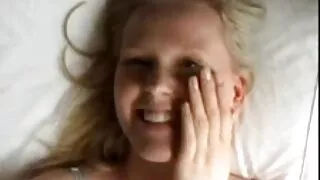 Ale CrIs Cr CrStal izpaužas fucked uz seksa piedavajumi randiņu.
