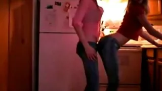 Angelica žēlastību anal fuck seksa sludinajumi ar draugu.