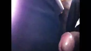 Lilu mīlestība saņem spermu seksa pozas uz sejas.